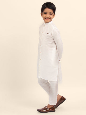 Boys' White Dupion Kurta & Pyjama Set – Asymmetric