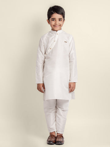 Boys' White Dupion Kurta & Pyjama Set – Asymmetric