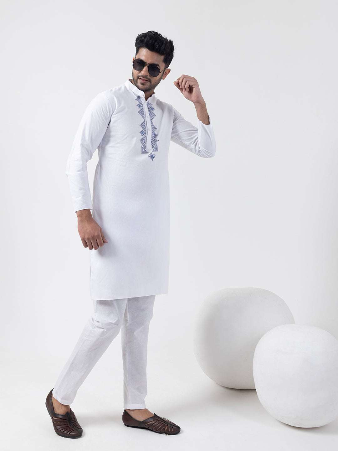 Men's White Cotton Kurta Set – Ethnic Print