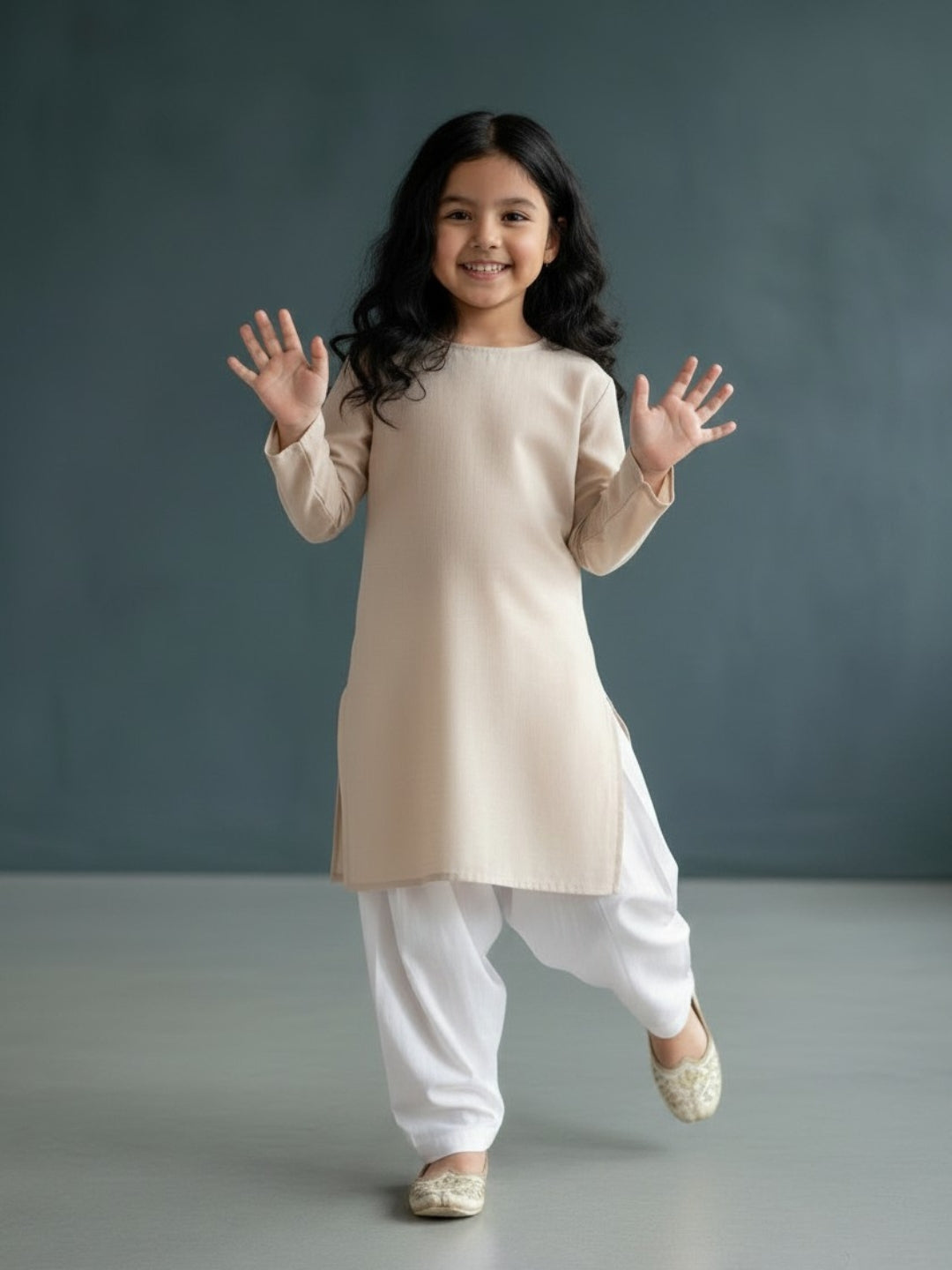 Girls' Beige Cotton Kurti Set – Solid