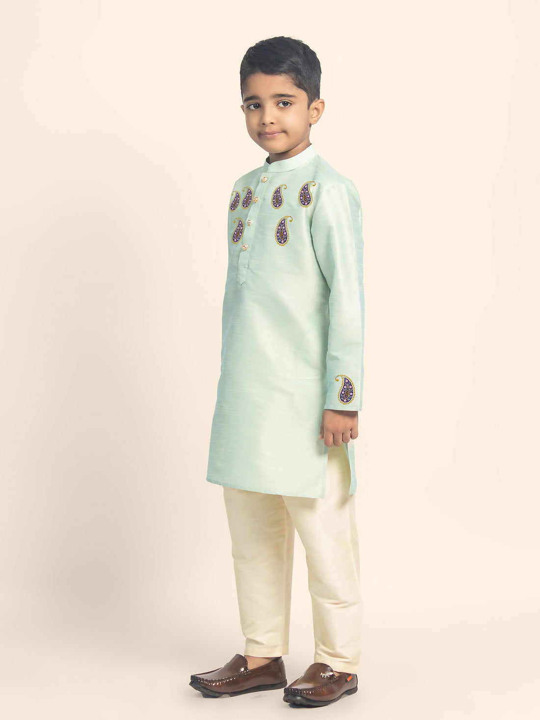 Boys' Green Dupion Silk Kurta & Beige Pyjama Set – Printed